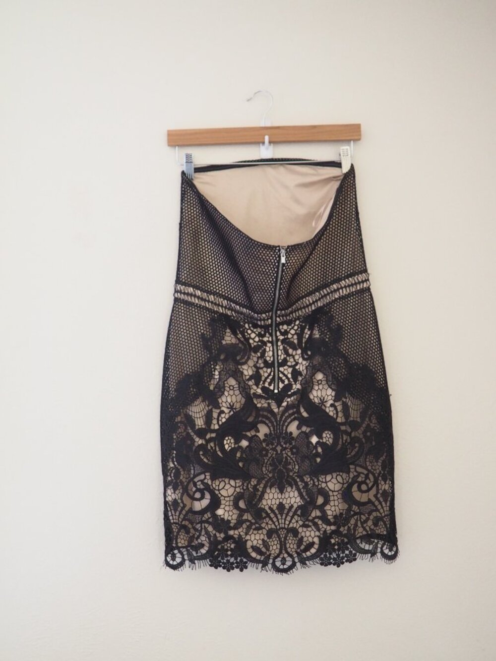 Express Black Lace Strapless Cocktail Dress sz 8 - Picture 6 of 7